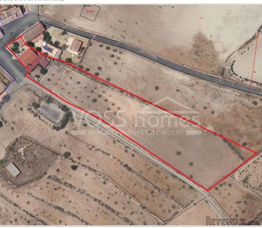 NEW EXCLUSIVE LISTING TO VOSS HOMES - A large 3 bedroom.. - 3