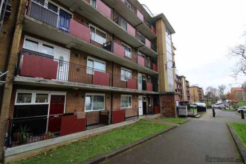 2 bedroom, Flat house for sale
