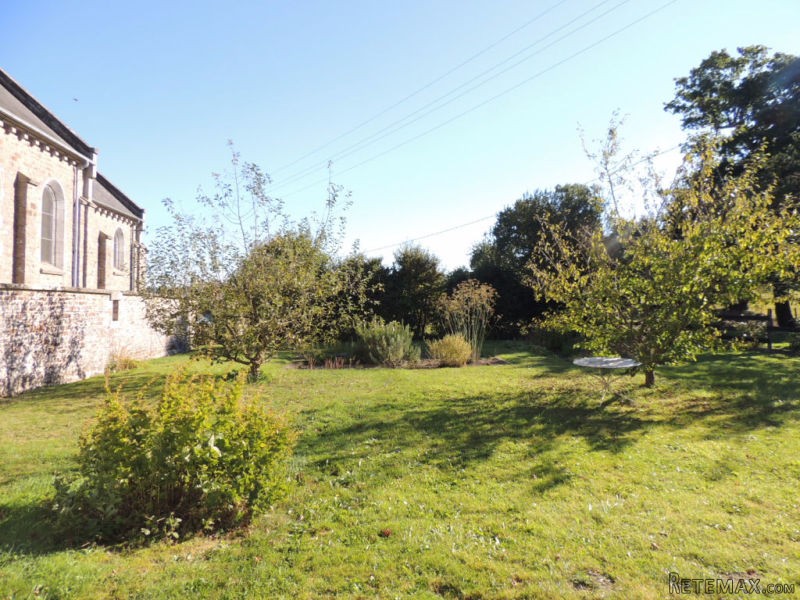 Attractive Presbytery With Large Plot.. - 2