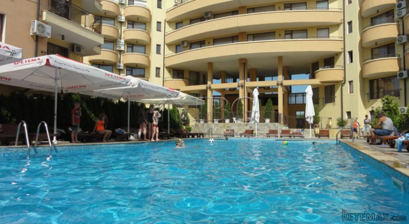 Apartment with 2 Bedrooms 2 bathrooms..