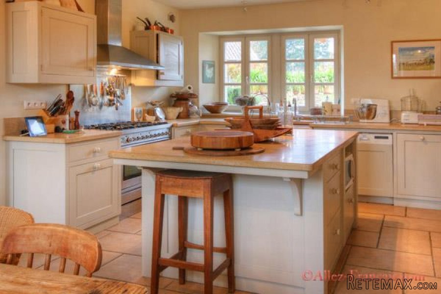Saint Saud Lacoussière (Dordogne) - Prestigious country.. - 10