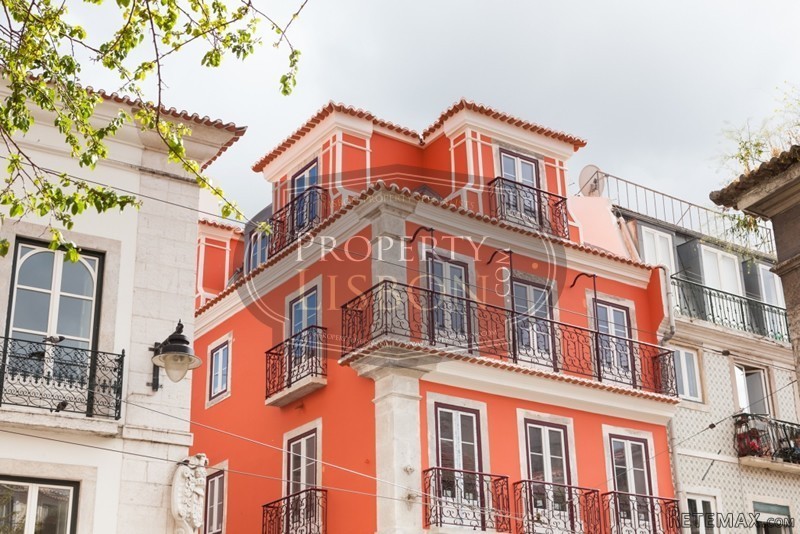 Rare Location in Chiado from 275,000 -.. - 2
