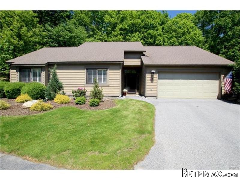 2 bedroom House For Sale: 728 Heritage..