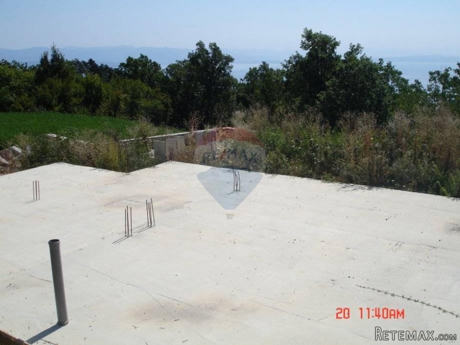 OPATIJA - VEPRINAC - GRAĐEVINSKI TEREN SA ZAPOČETOM GRADNJOM