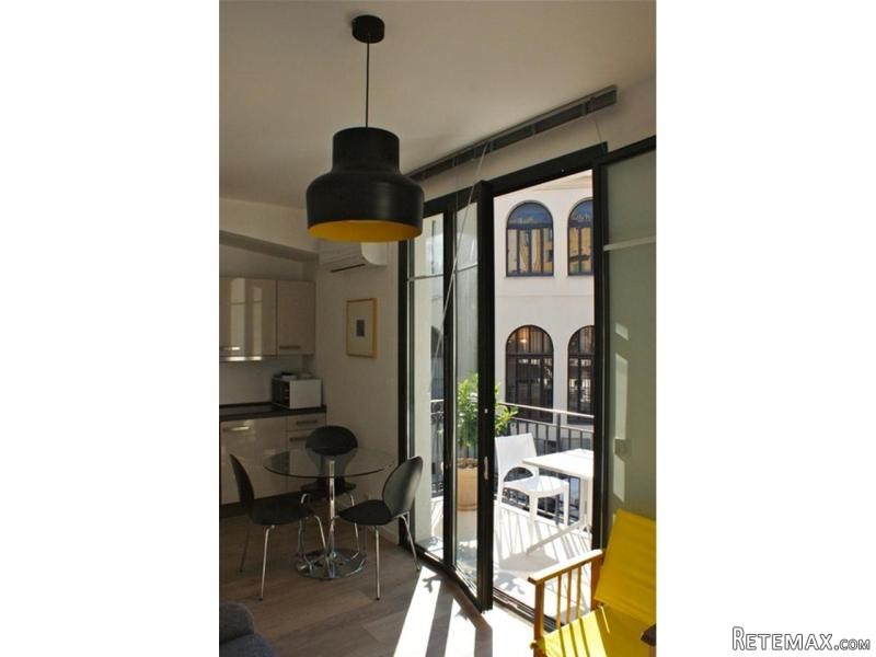 Stunning 1 Bedroom Apartment In The..