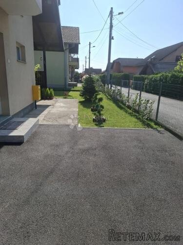PREDIVNA POTPUNO OPREMLJENA KUĆA