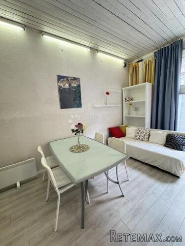 UHODAN APARTMAN 36m2 + 11.06m2 - PRILIKA - 3