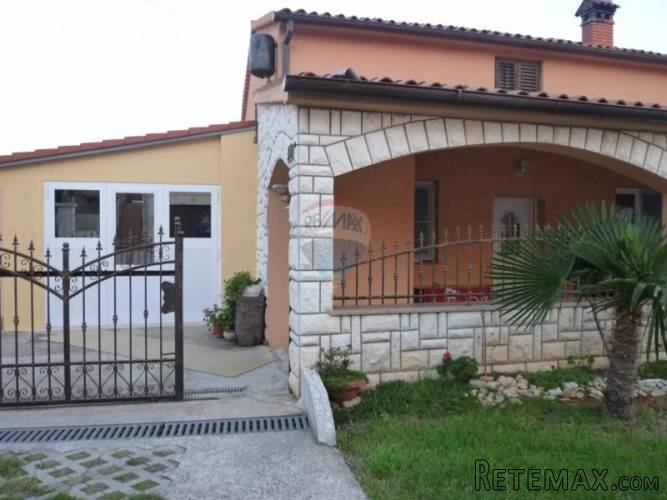 ISTRA, LIŽNJAN - Kuća sa sva stana i jednim app s... - 3
