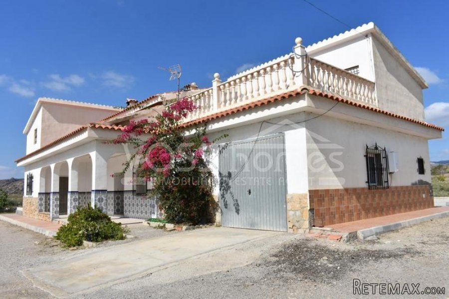 RESERVED/SALE AGREED APRIL 2022 WITH VOSS HOMES 5 / 6..