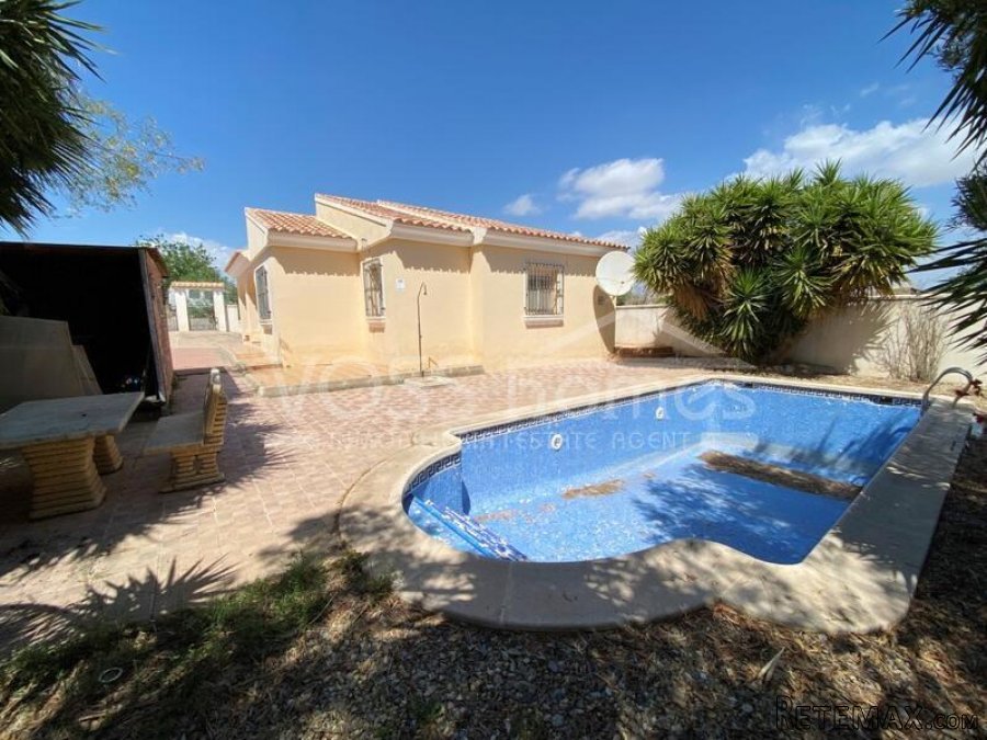 NEW & EXCLUSIVE TO VOSS HOMES - A 3 bed, 2 bath villa of.. - 5