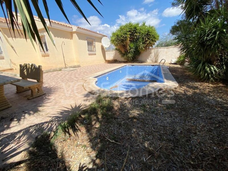 NEW & EXCLUSIVE TO VOSS HOMES - A 3 bed, 2 bath villa of.. - 6