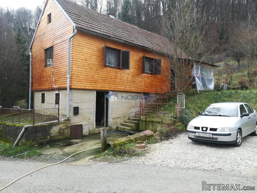 Krapinske Toplice, kuća 80 m2, 800 m2 voćnjak