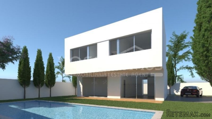 5 OFF PLAN MODERN STYLE VILLAS TO BE BUILT. Located in the..
