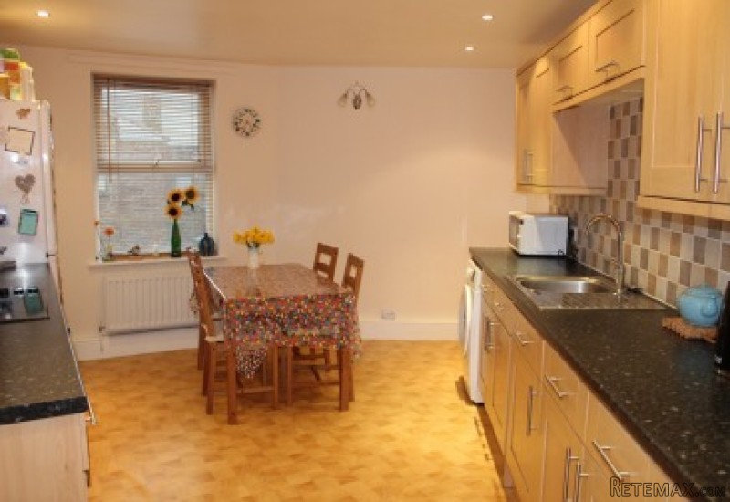 Apartment 4 Atholl Buildings Peel