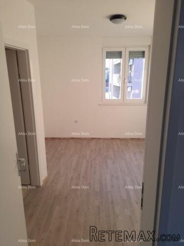 Prodaja - stan s garažnim mjestom na izvrsnoj lokaciji.. - 2