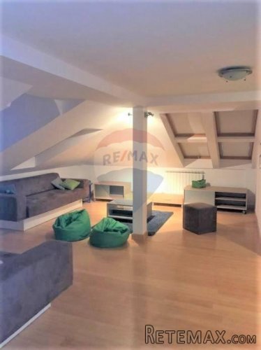 OPATIJA- novogradnja,lift, balkon, pogled na more