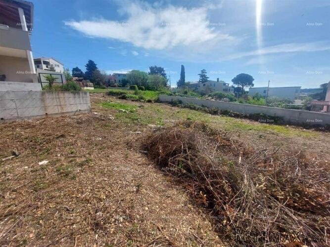 Prodaje se građevinsko zemljište u Banjolama - 3