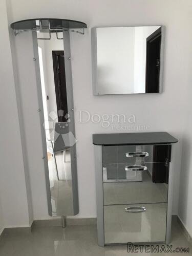 ROGOZNICA- VILLA S PREDIVNIM POGLEDOM I TOP LOKACIJOM - 3
