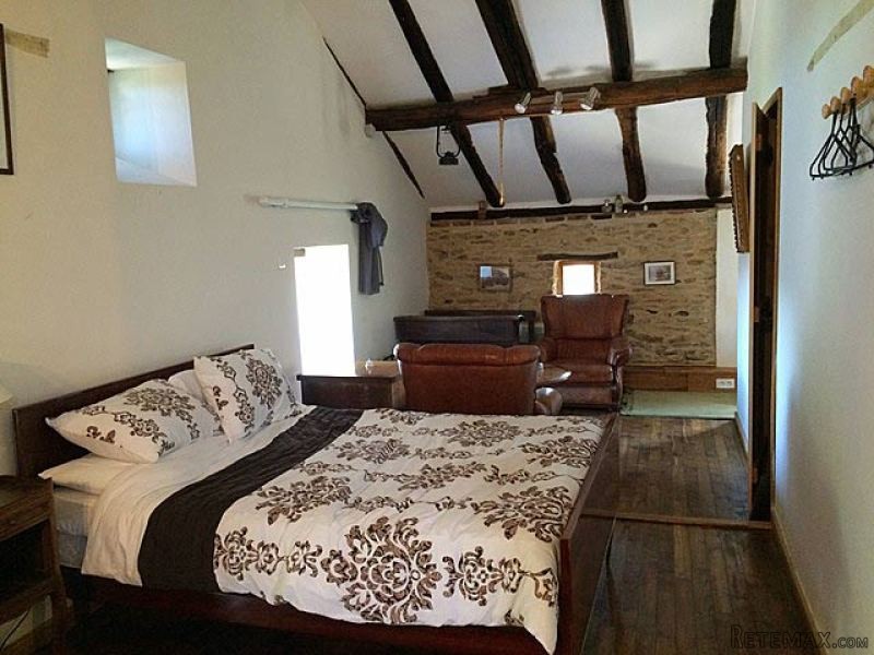 2 Houses And 2 Barns Operating As B&b.. - 2