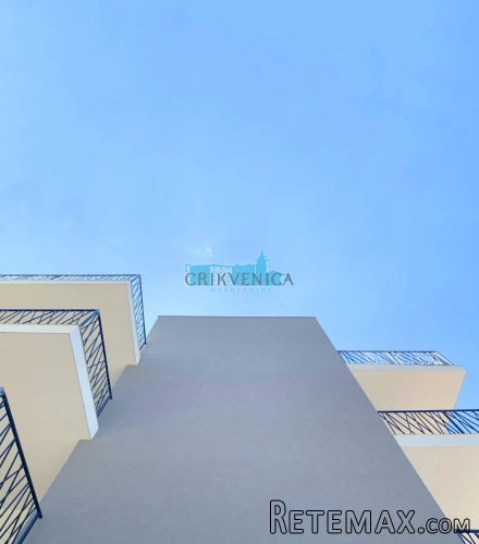 Crikvenica- Stan u vrhunskoj novogradnji, sa okućnicom - 4