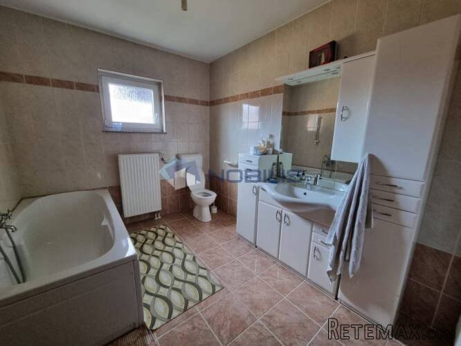Pitomača, kuća 400m2, garaža + spremište - 7