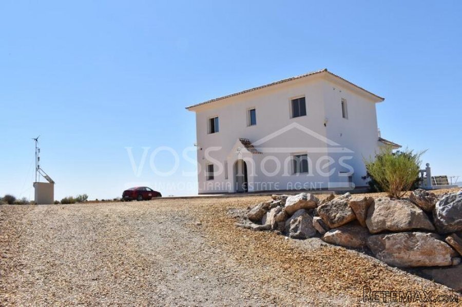 RESERVED/SALE AGREED APRIL 2022 WITH VOSS HOMES ...A..