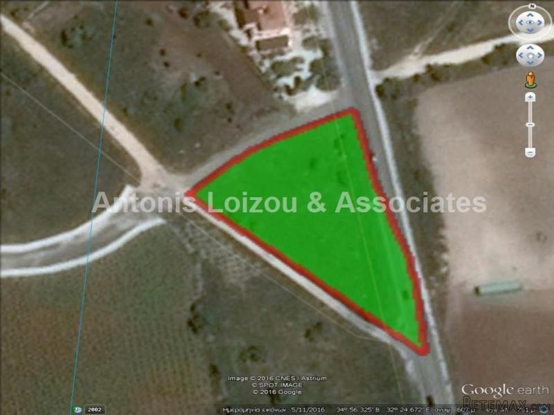2,676 m2 field in Pano Arodes Paphos