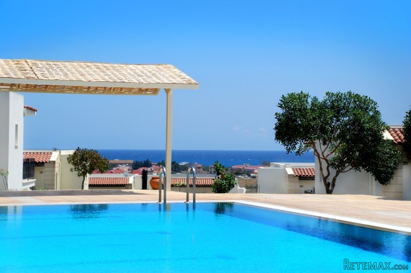 East Coast Hillcrest Apartment - 2 Bed