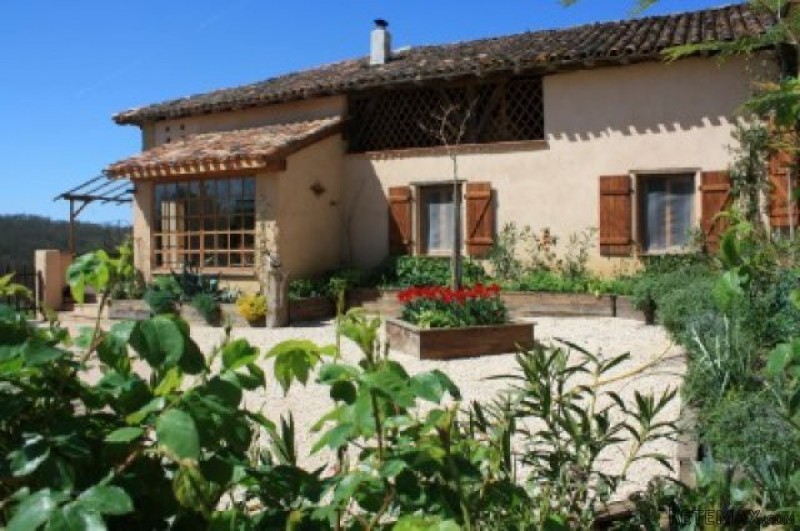 4 Bedrooms - House - Midi-Pyrenees -..
