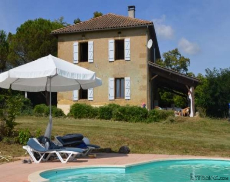 Pretty presbytery with pool and 1ha of.. - 2