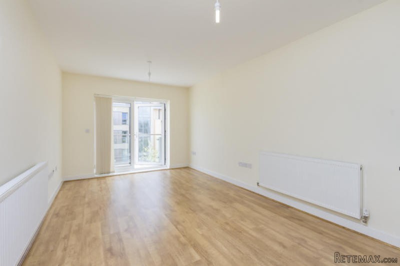 1 bedroom apartment for sale - 2