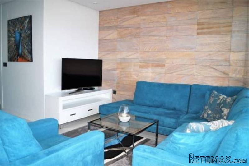 2 Bedroom 2 Bathroom Apartment In Mil..