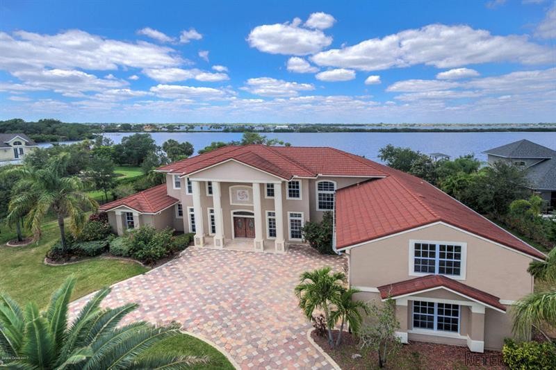 5 bedroom Detached House For Sale: 4790..