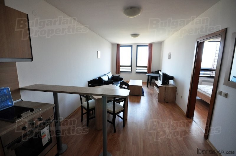 Modern Furnished 1 Bed Apartment