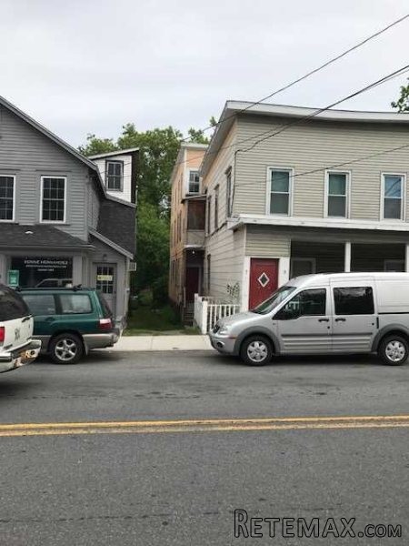 Flat For Sale: 7 Main St Millerton NY..