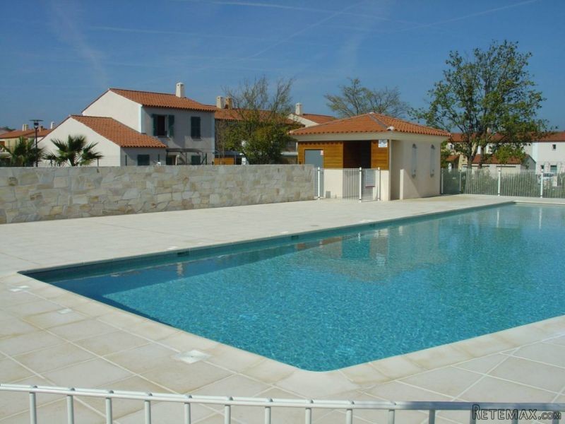 Sale Apartment - Roquebrune-sur-Argens - 2