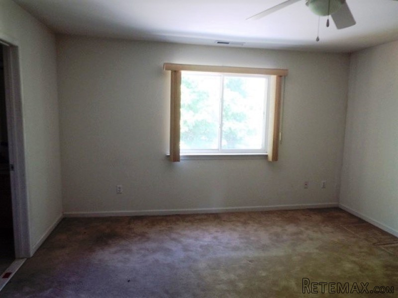 903 Abbey Ave Maybrook, NY, 12543.. - 2