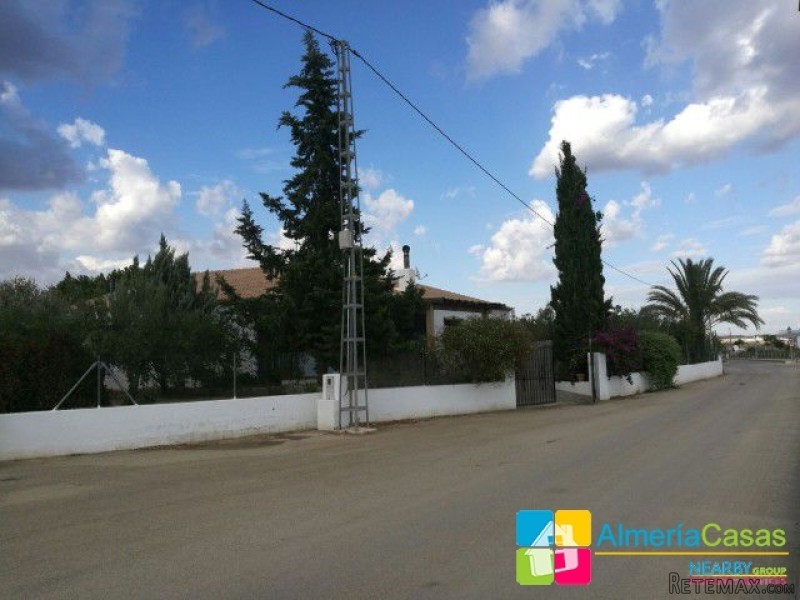 Villa For Sale In Fines