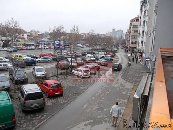 Agencijska oznaka lokala je 9102139, Novi Sad.. - 2