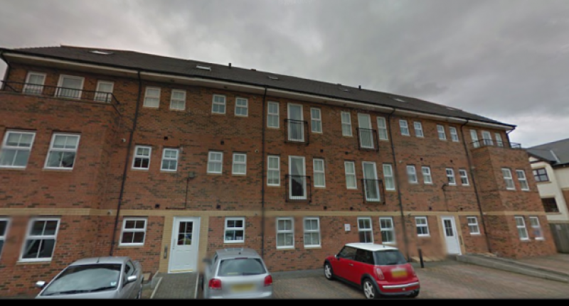 2 bedroom, Flat house for sale