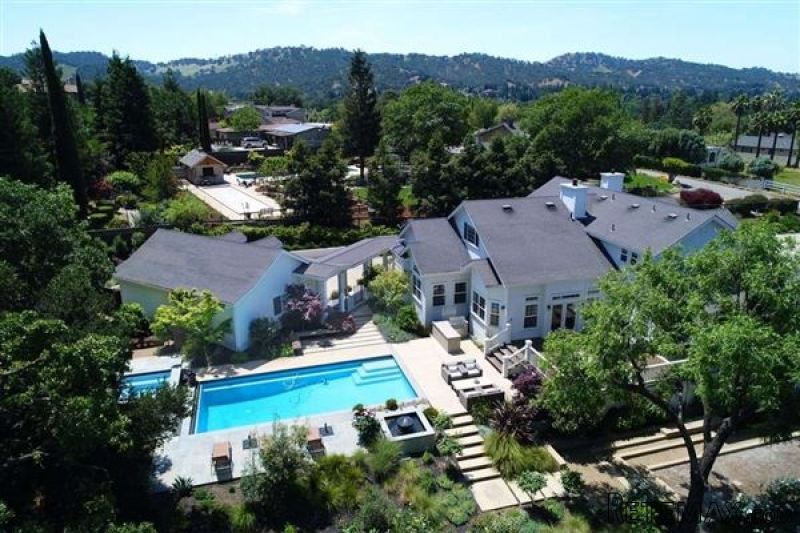 325 Northgate Road - 2