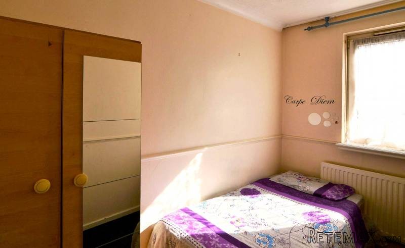 Single room, Zone 2, Poplar