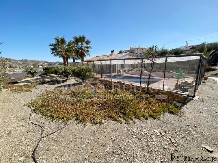 NEW & EXCLUSIVE TO VOSS HOMES - A large, uniquely designed.. - 7