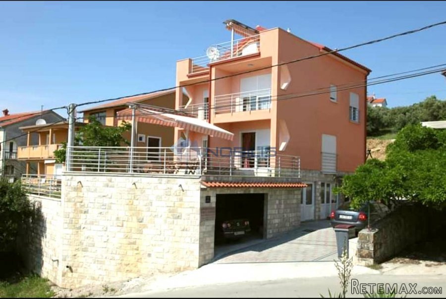 Rab, Supetarska Draga, apartman u blizini mora, 53 m2 + PM