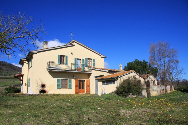 House - Tuscany - For Sale