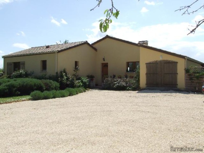 Beautiful Bungalow Situated On The..