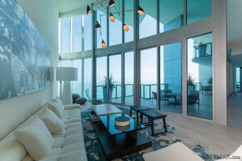 5 bedroom Flat For Sale: 17001 COLLINS..