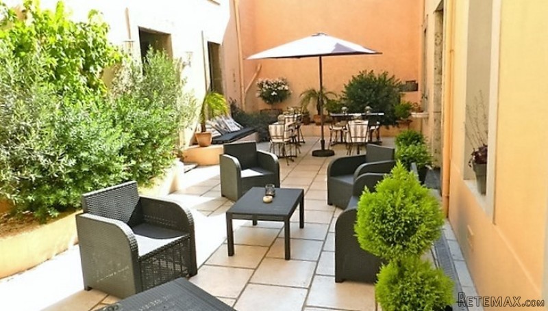 Superb B&b In Busy Corbieres Town With..