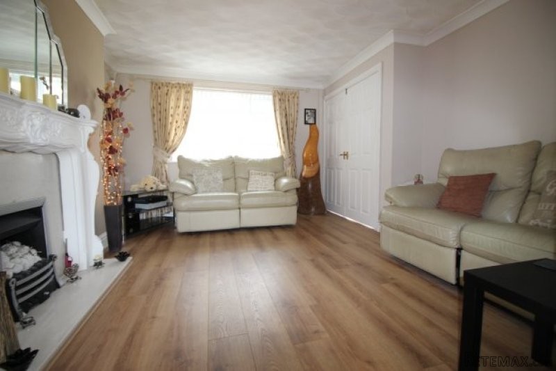 2 bedroom, Semi-detached House house.. - 2