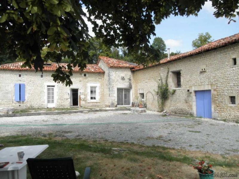 Maison De Maitre, Former Mill Property